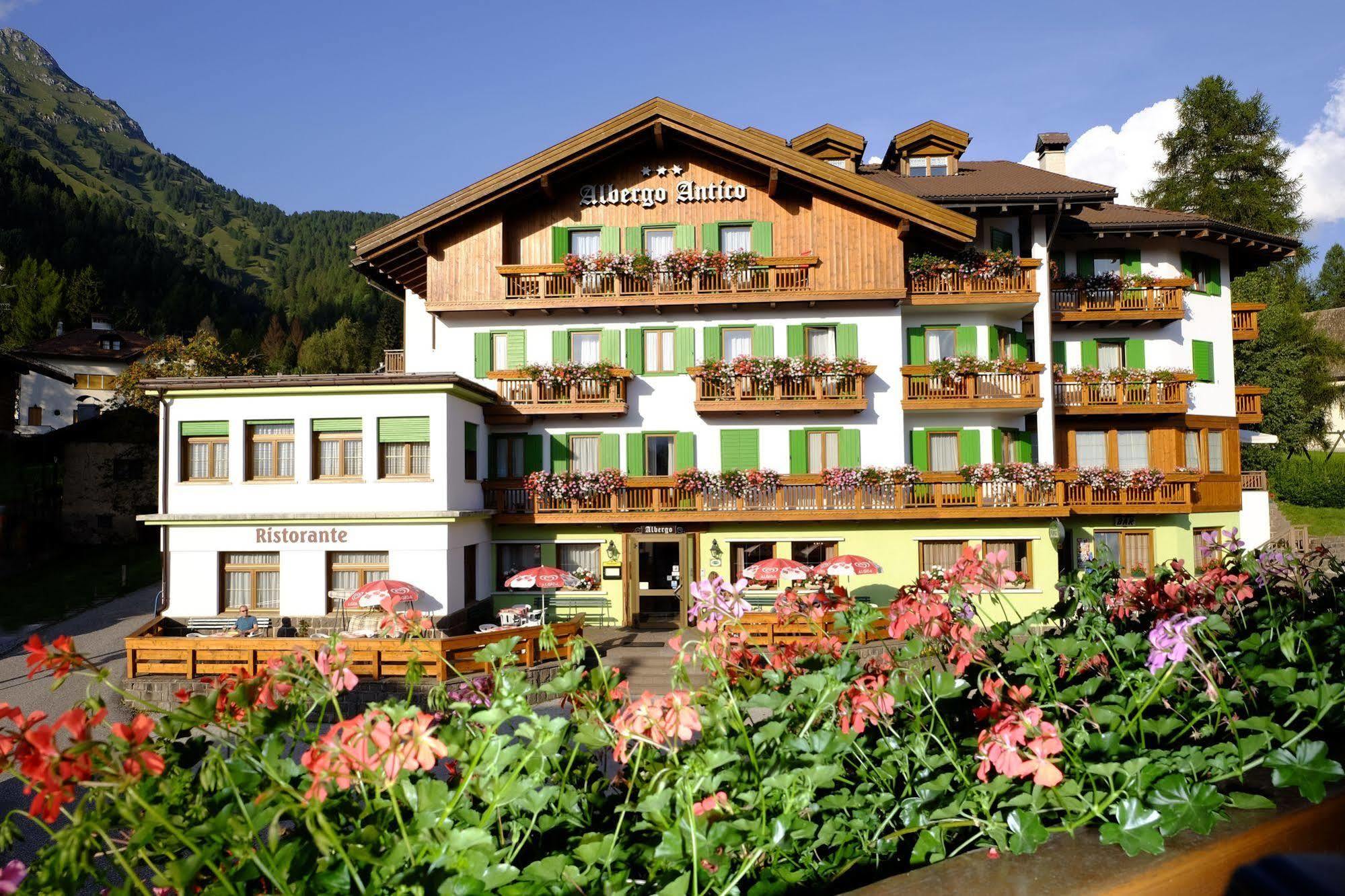 Albergo Antico Predazzo Exteriér fotografie
